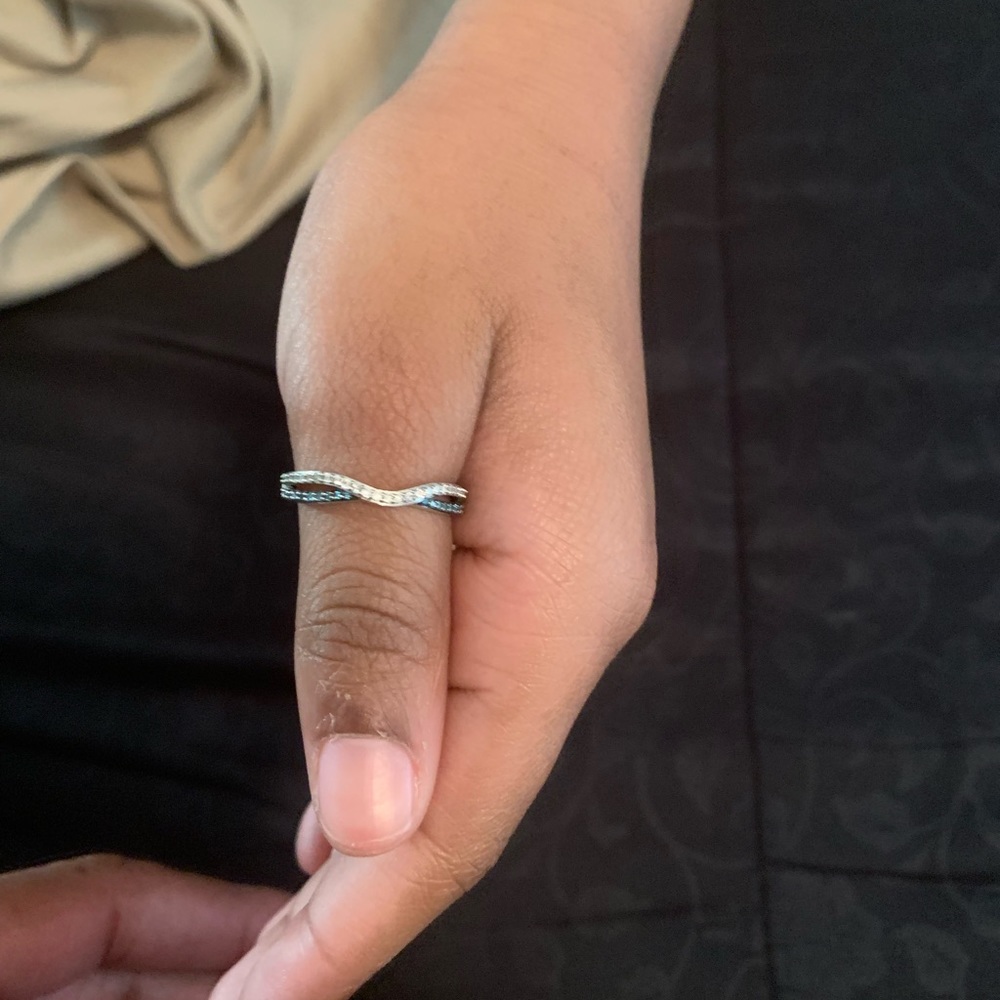 Engagement ring and wedding band
